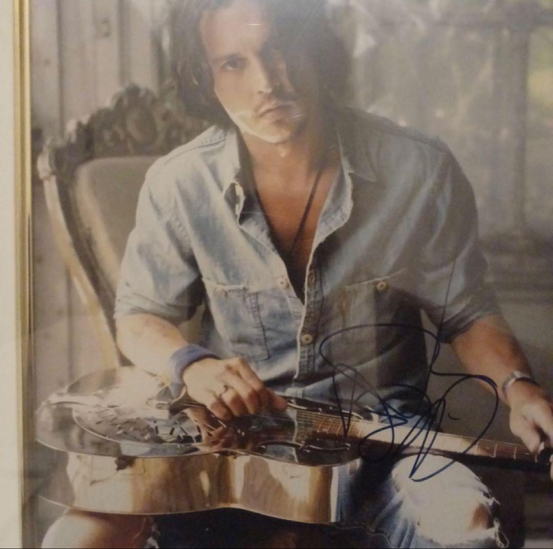 ジョニー・デップ 直筆サイン フレーム付き