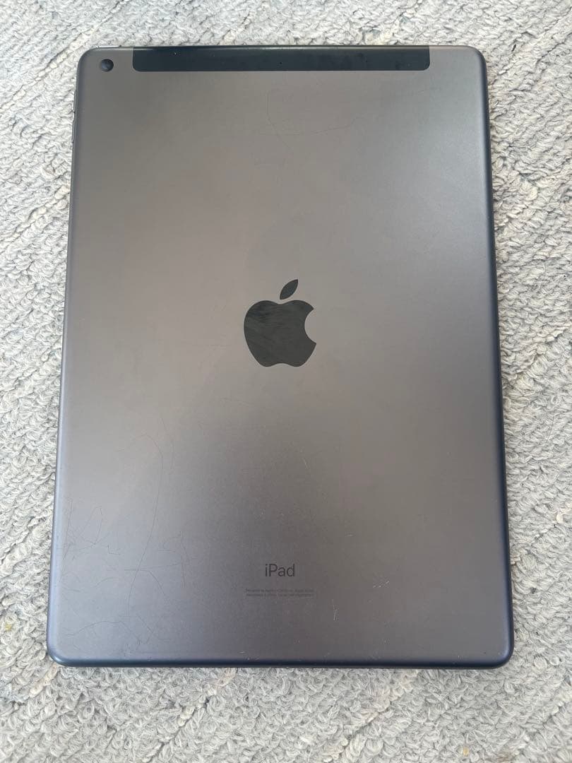 Apple iPad スペースグレー 本体