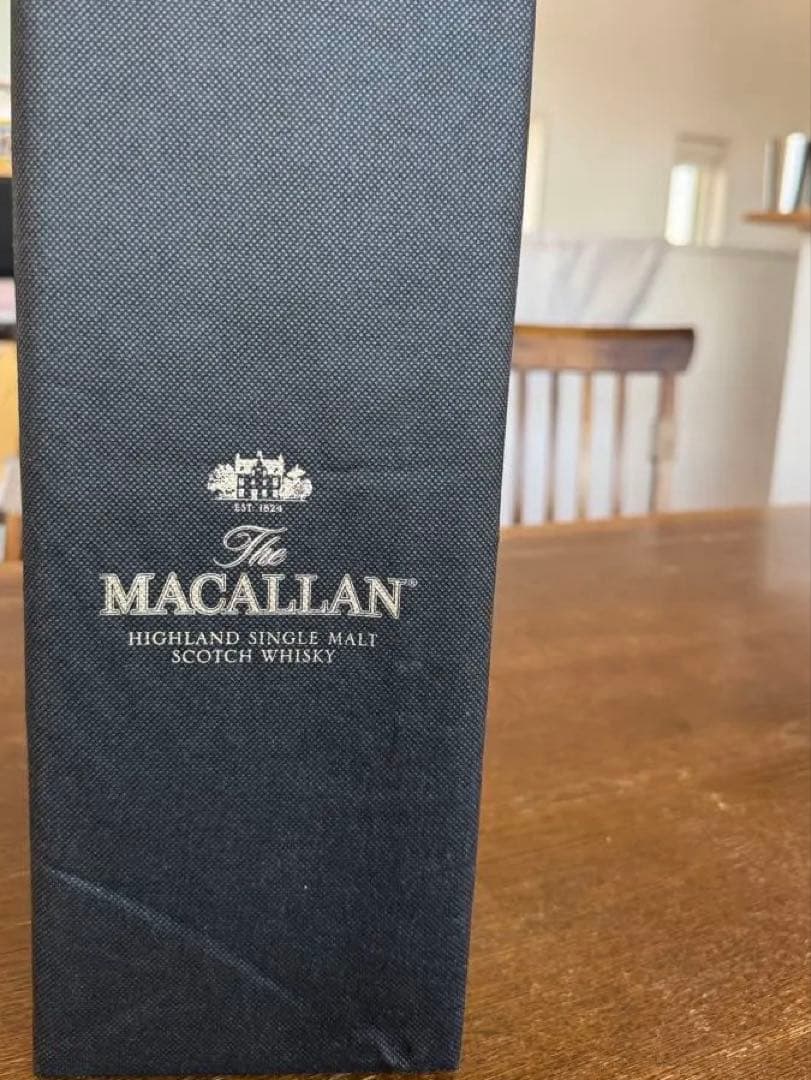 The Macallan 25年 マッカラン25年空瓶 木箱、袋付き (未洗浄)