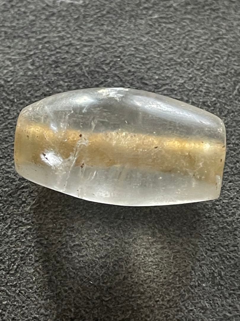 古墳時代　水晶棗玉（なつめたま）