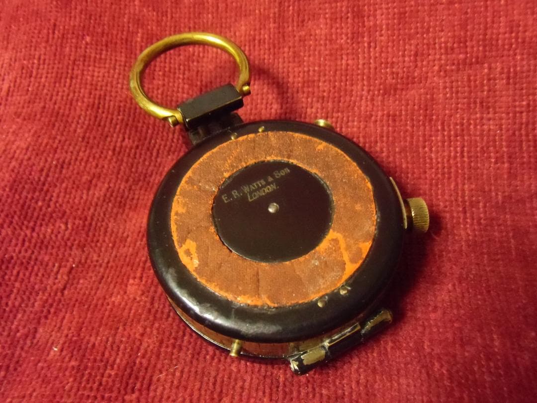 GB英国/イギリス＊E.R. Watts & Sons 社製コンパス（実物）