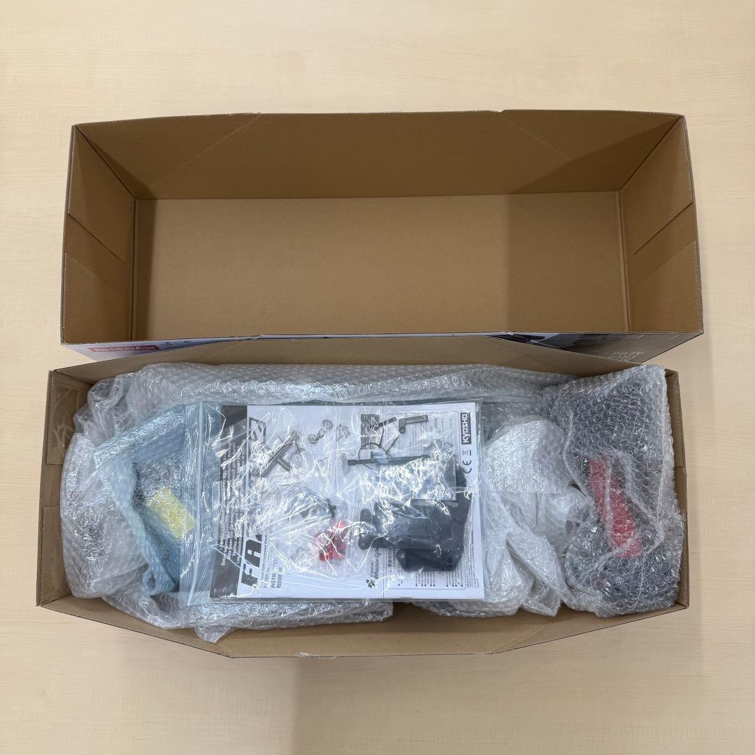 京商 フェーザーD2 トヨタ スプリンター トレノ ボディなし