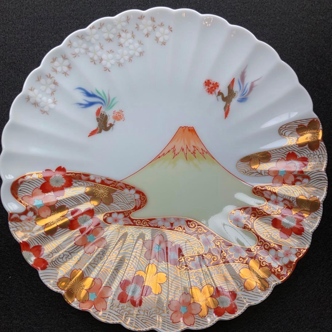 宮内庁御用達 深川製磁 染錦富士と鳳凰文 飾皿 金彩 プレート