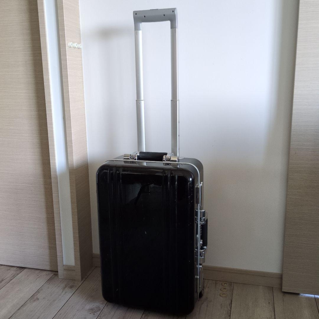 ZERO HALLIBURTON キャリーケース スーツケース2輪 TSA002