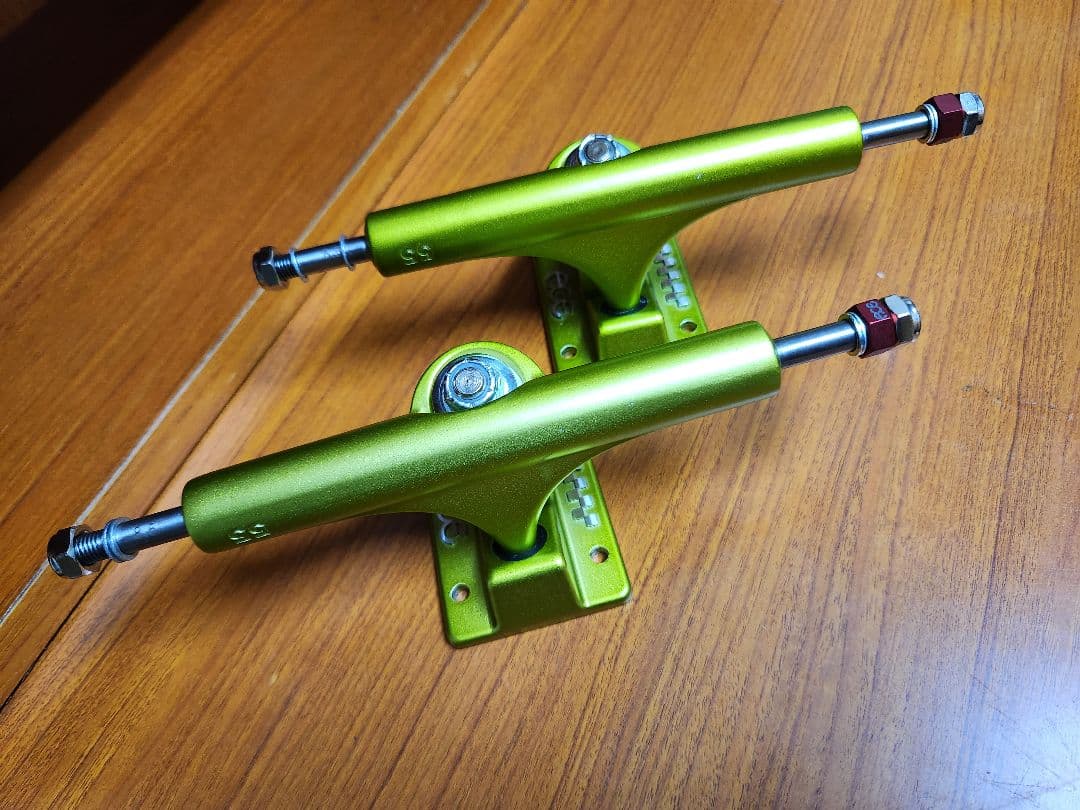 【新品未使用】ACE AF1 55 新品　スケートボード　トラック