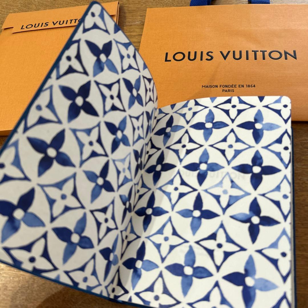 新品　ルイヴィトン バイザプール カイエクレマンス ノート