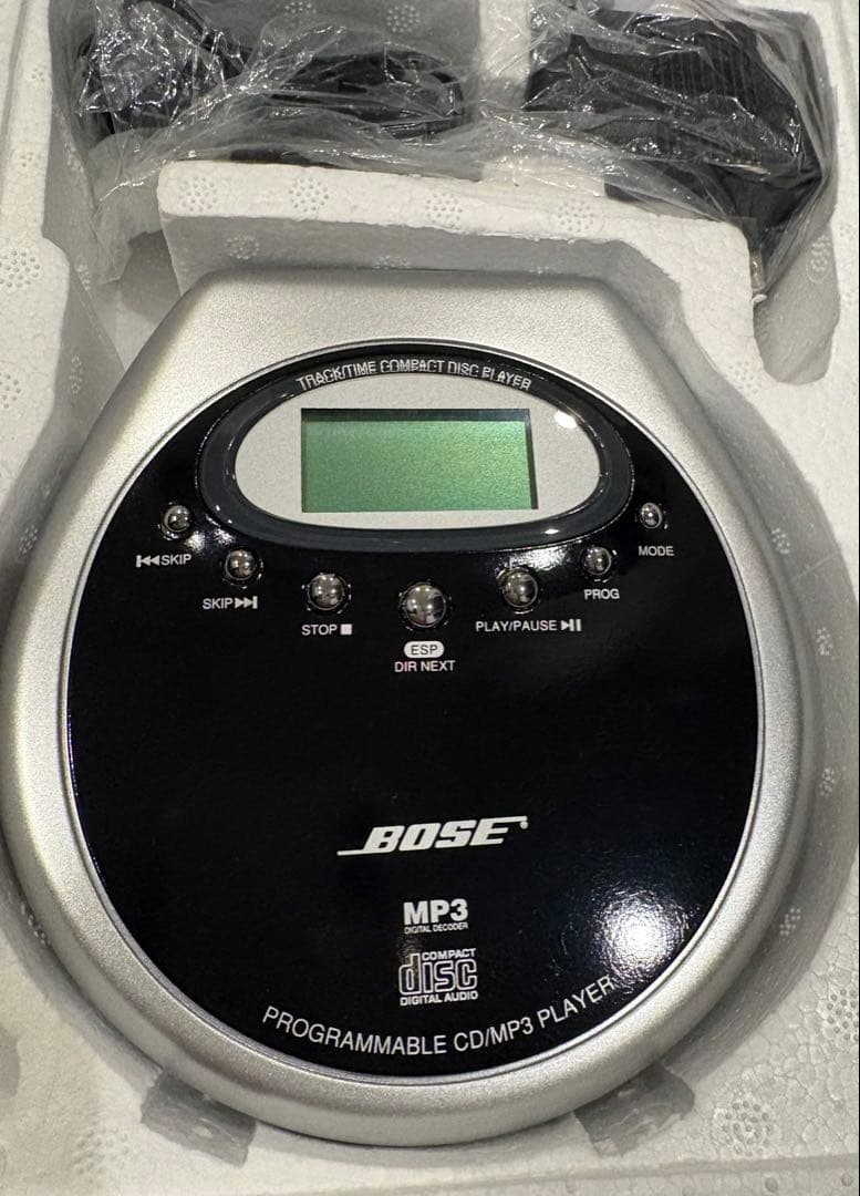 Bose ポータブルCDプレイヤー CD-M9 MP3対応　未使用　美品