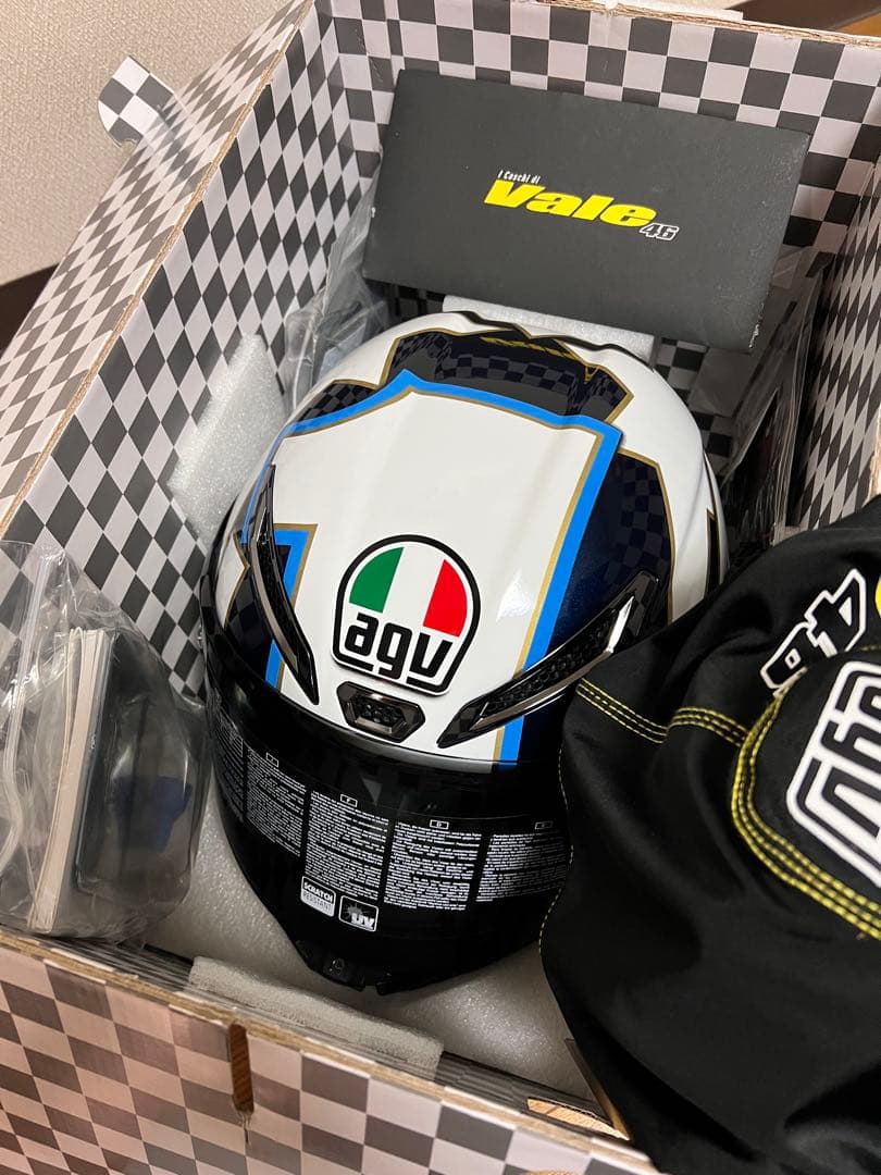 AGV PISTA GPRR World Title 2003 限定版ヘルメット