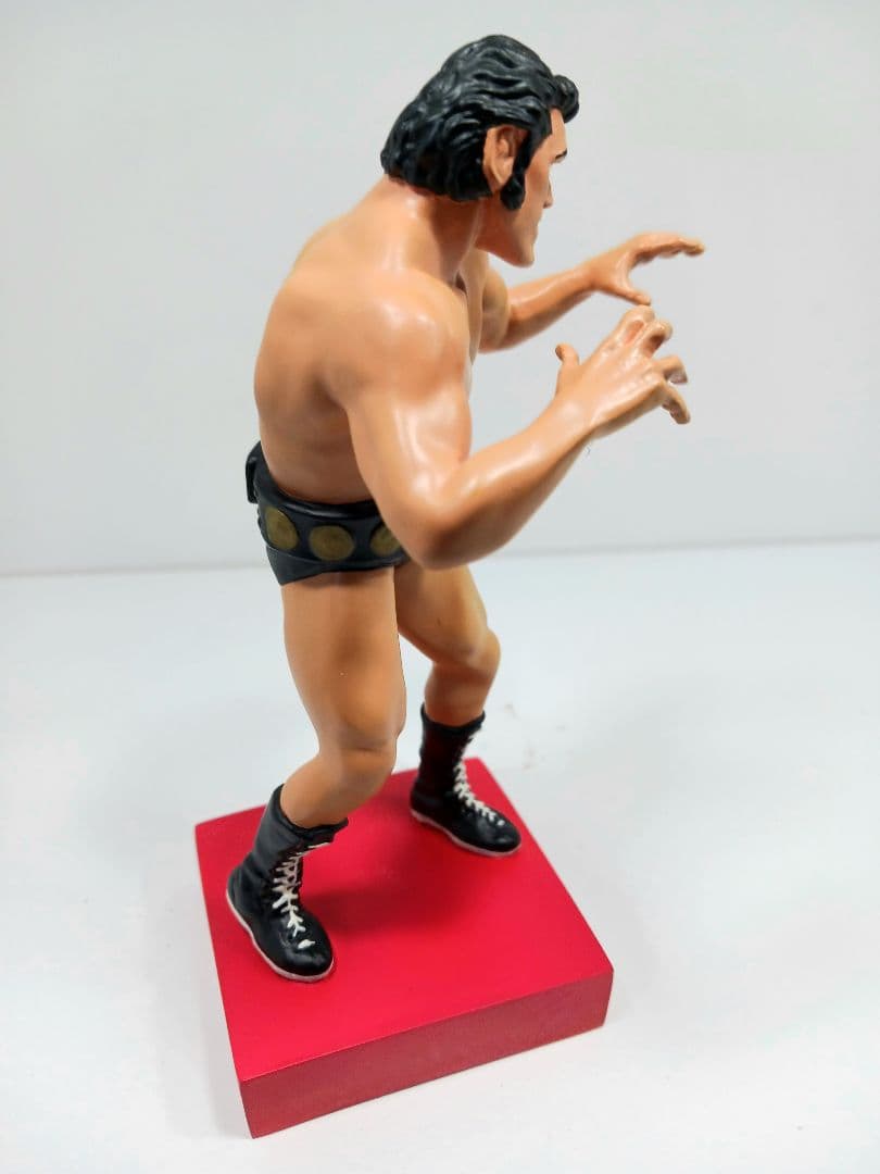 レア 新日本プロレス アントニオ猪木 還暦記念 祝還暦 フィギュア