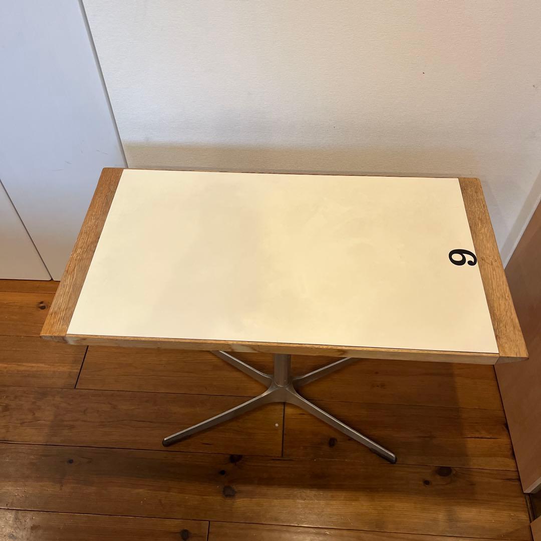 ヴィンテージ　カフェテーブル