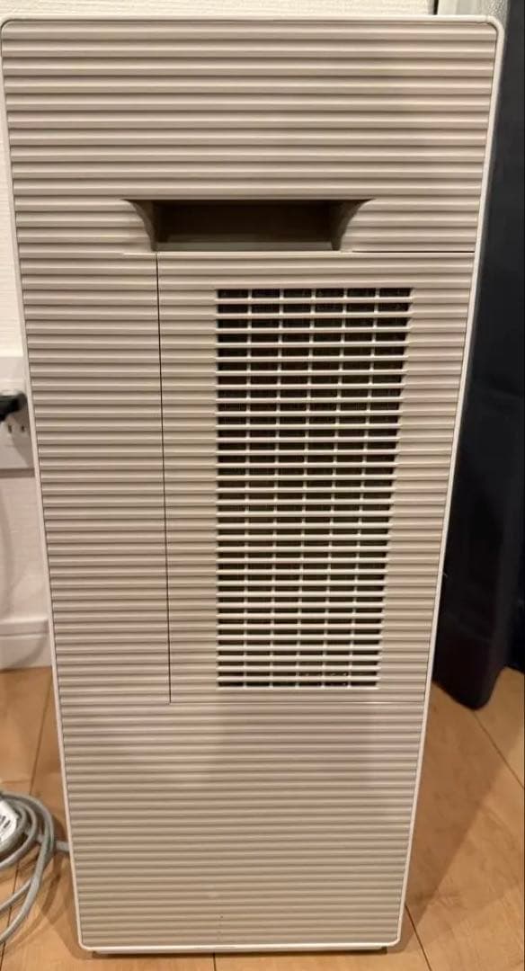 【美品】panasonic 衣類乾燥除湿機　F-YEX120B