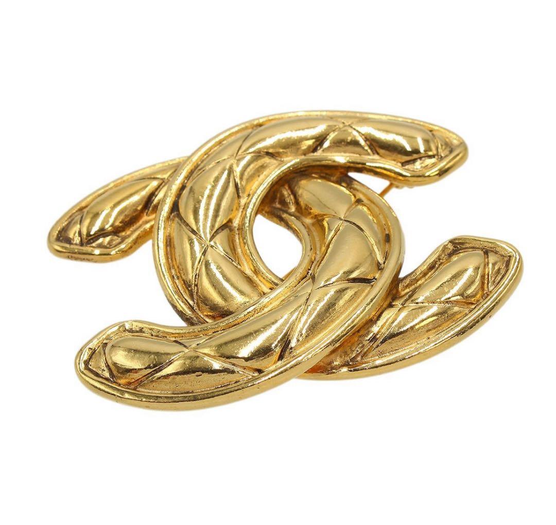 R2576 美品!! シャネル マトラッセ柄 ココマーク ブローチ