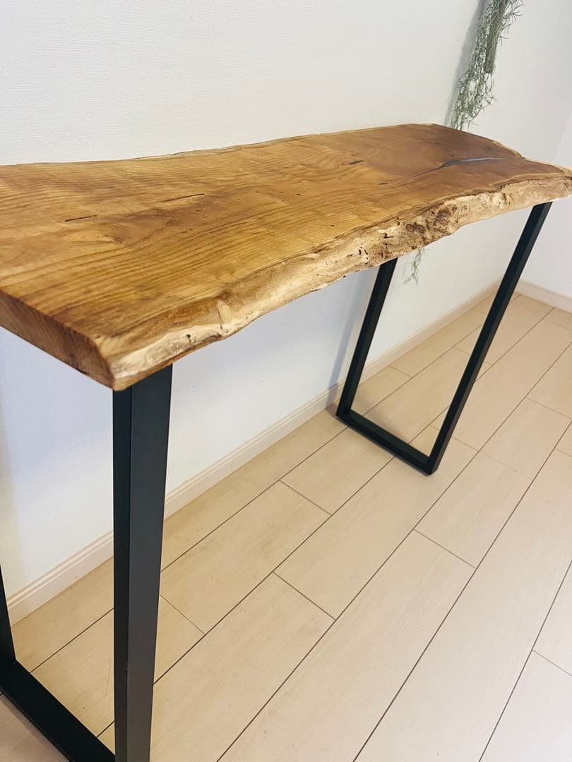 カウンターテーブル　一枚板テーブル　レジンテーブル　桑の木