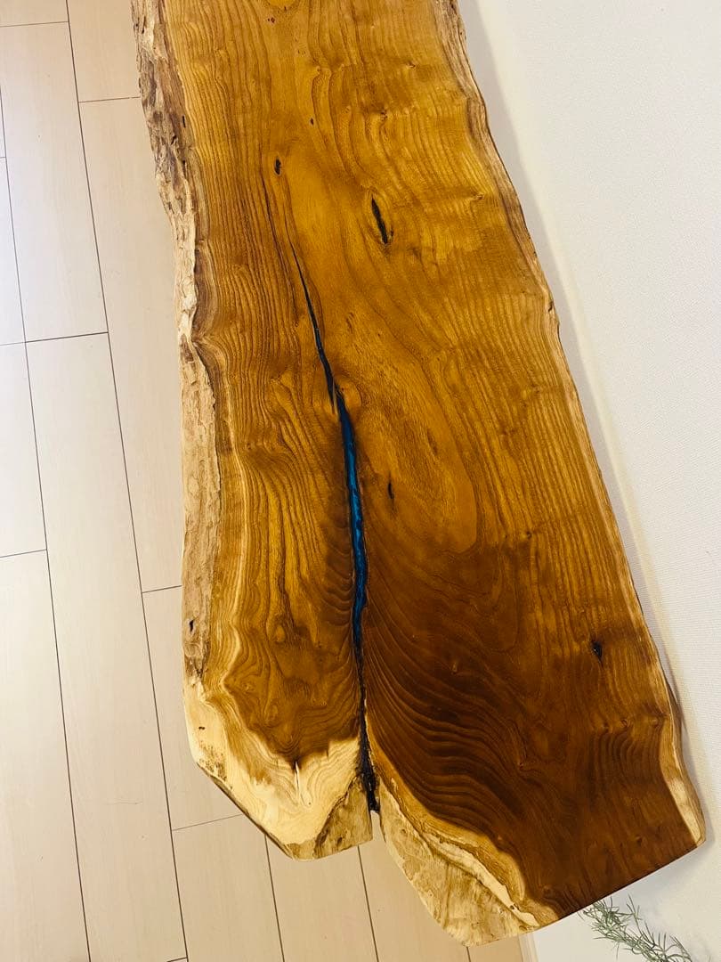 カウンターテーブル　一枚板テーブル　レジンテーブル　桑の木