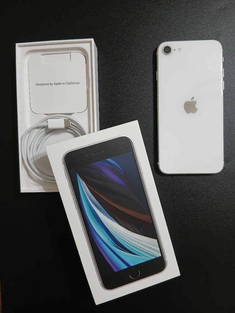 iPhoneSE 第2世代　64GB ジャンク 初期化済み ホワイト