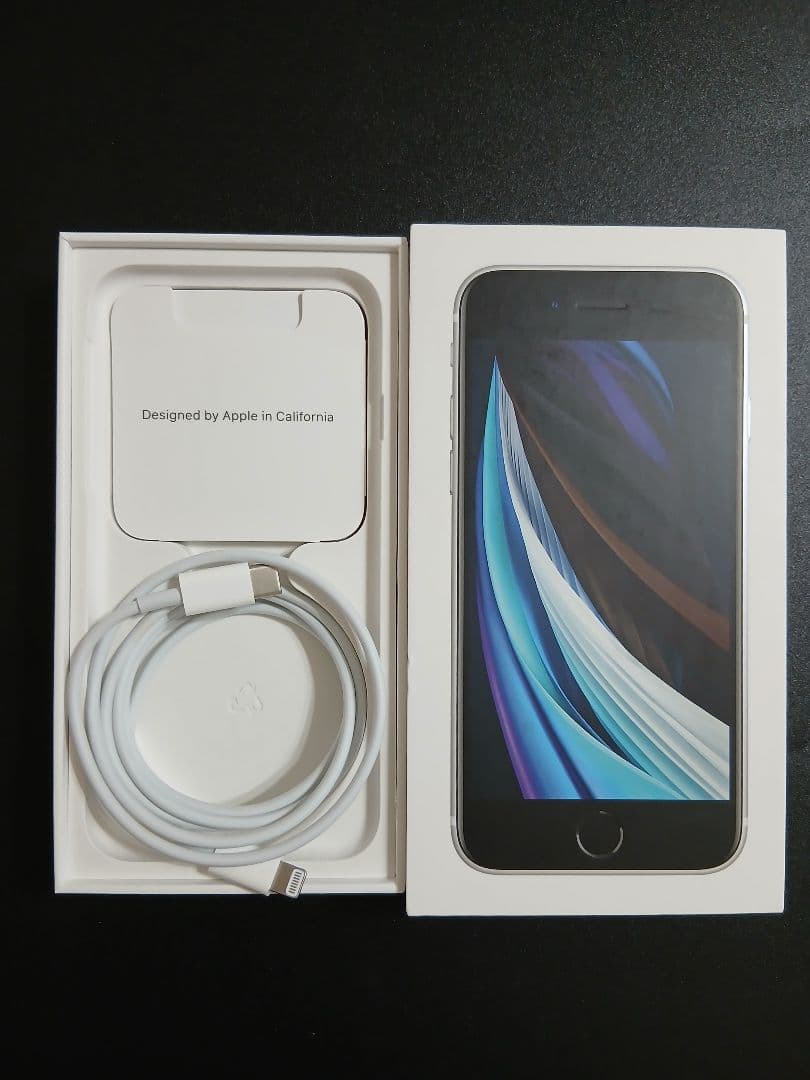 iPhoneSE 第2世代　64GB ジャンク 初期化済み ホワイト