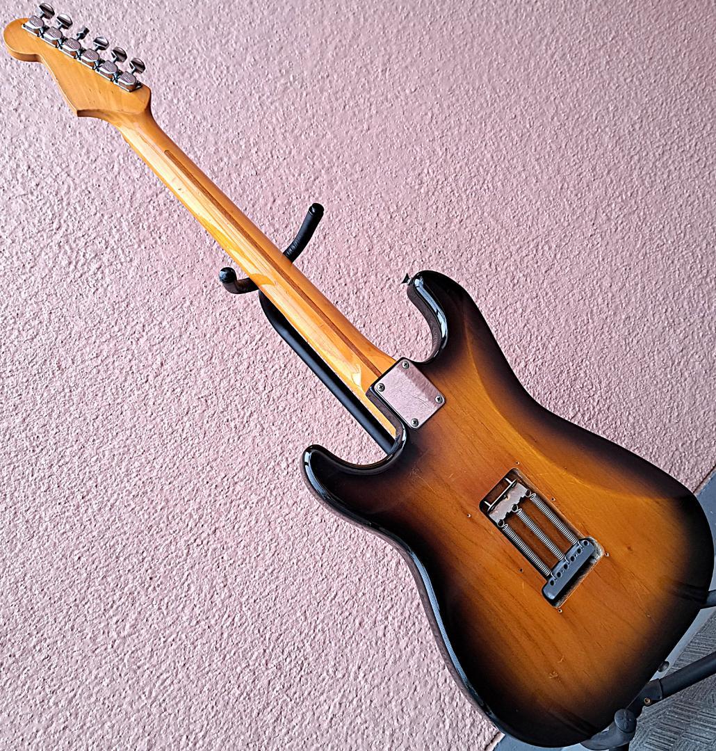 ■FERNANDES RST STRATOCASTER LIMITED ストラト