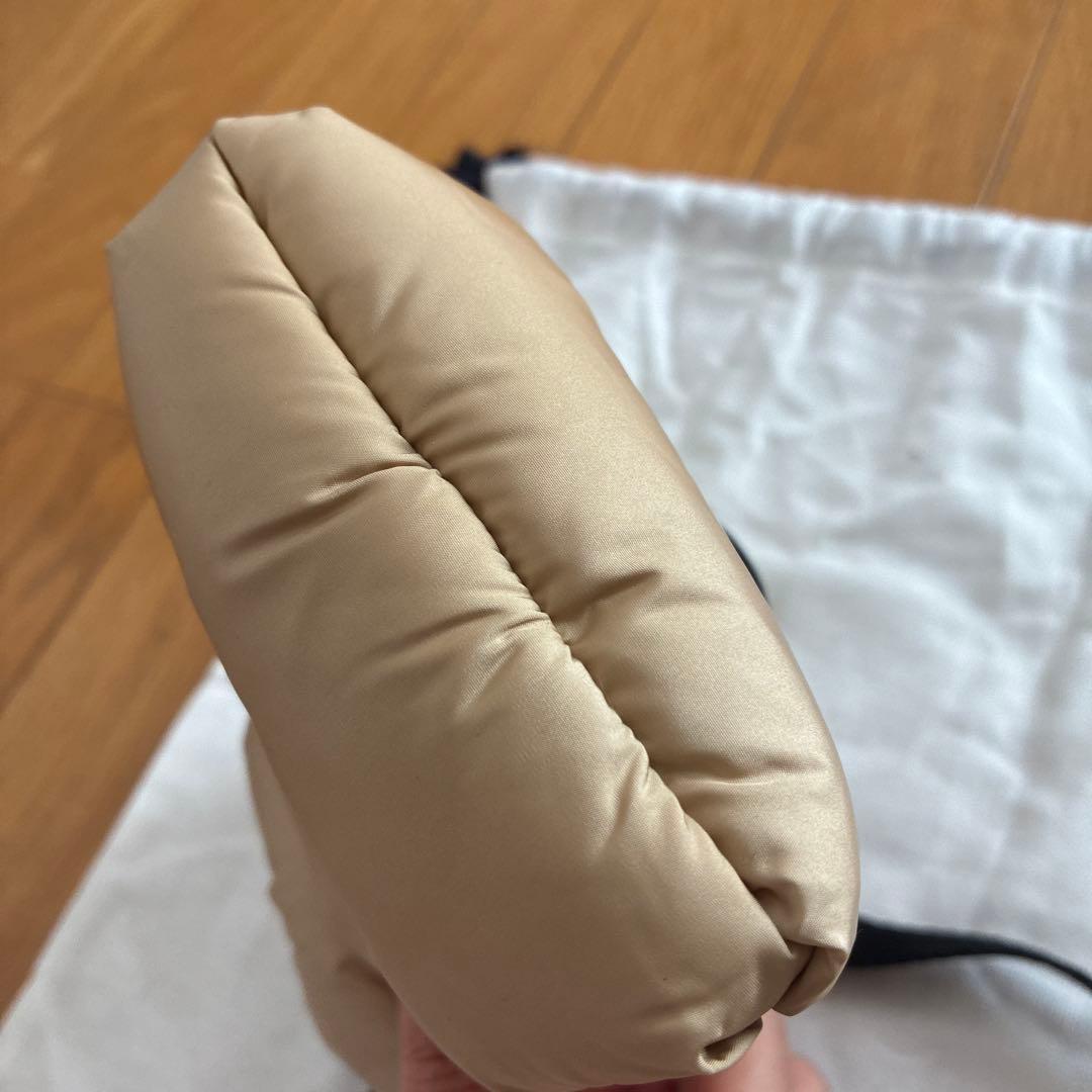 新品 未使用 モンクレール MONCLER ショルダーバッグ スマホショルダー