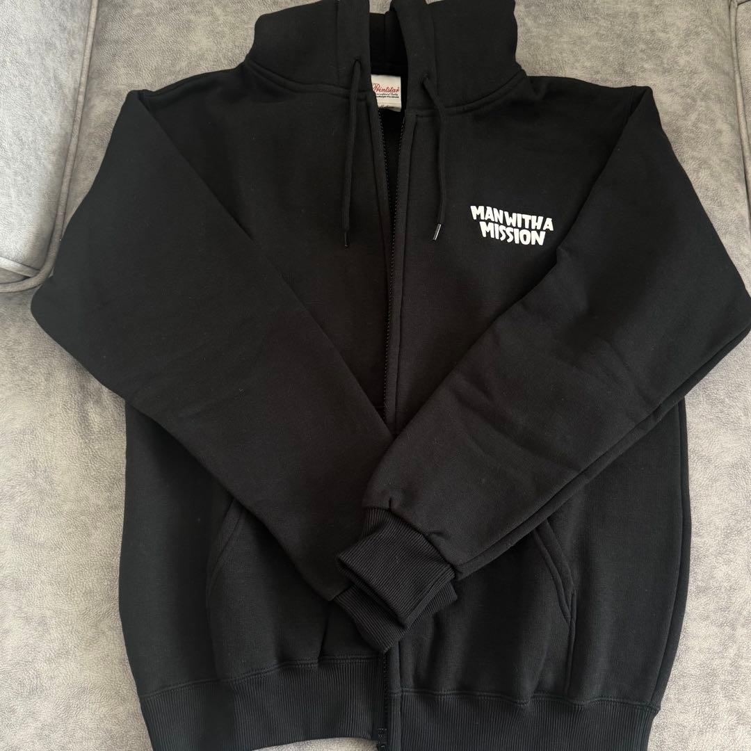 MAN WITH A MISSION 裏起毛　パーカー