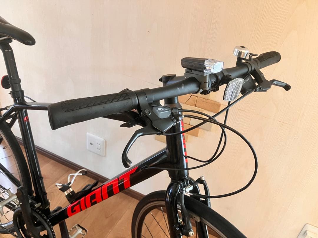 クロスバイク　GIANT ESCAPE RX 3 2017年式　Mサイズ