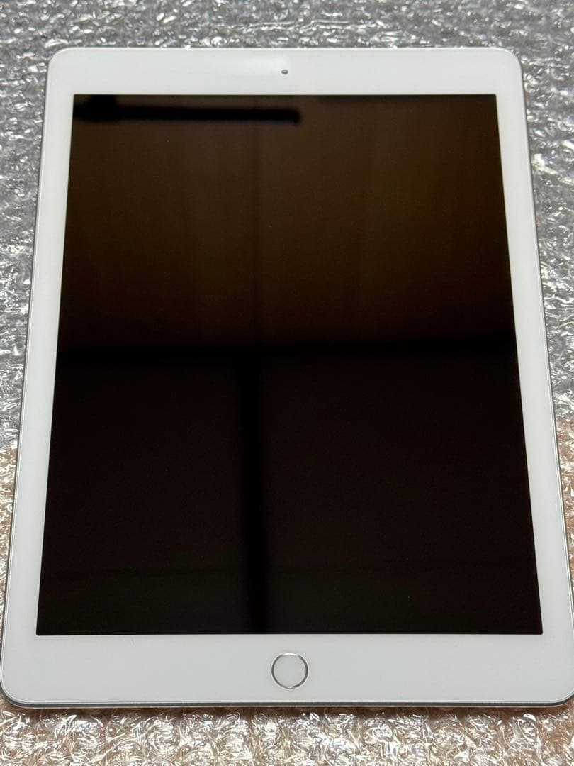 iPad 第6世代 A1893 32GB Wi-Fi シルバー　美品 本体のみ