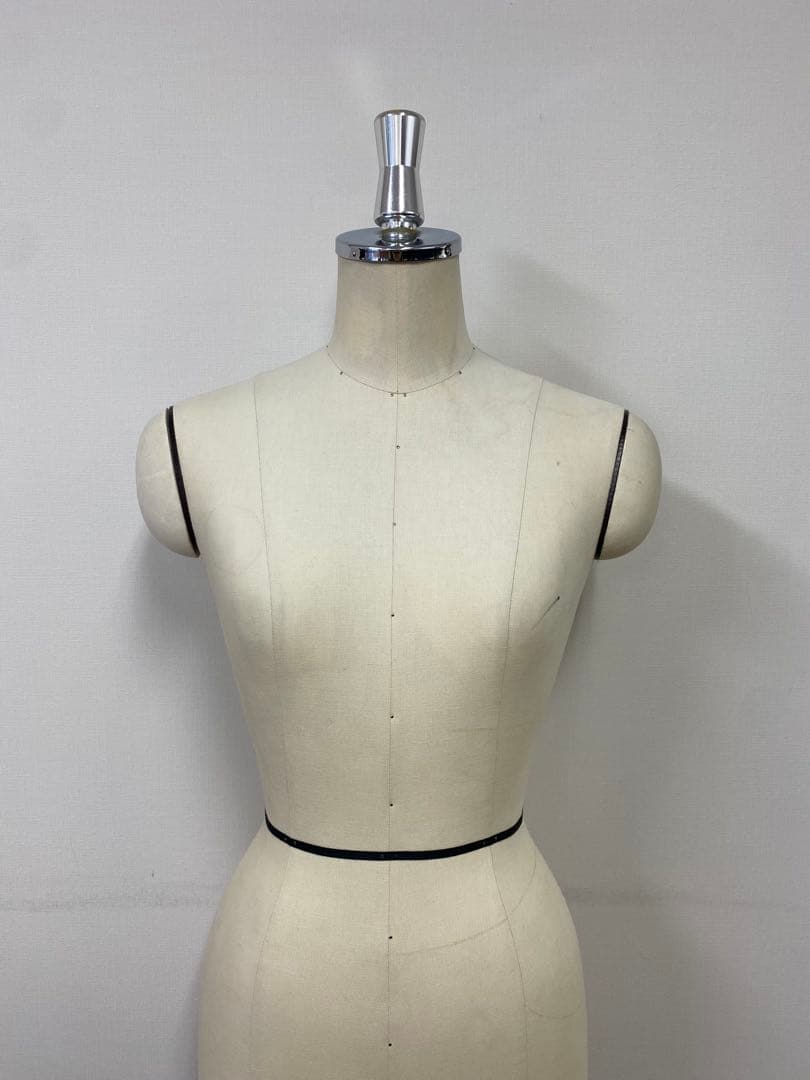 L*t様 New Stylist マネキン 本格的服飾学校必要商品 高さ調整可能