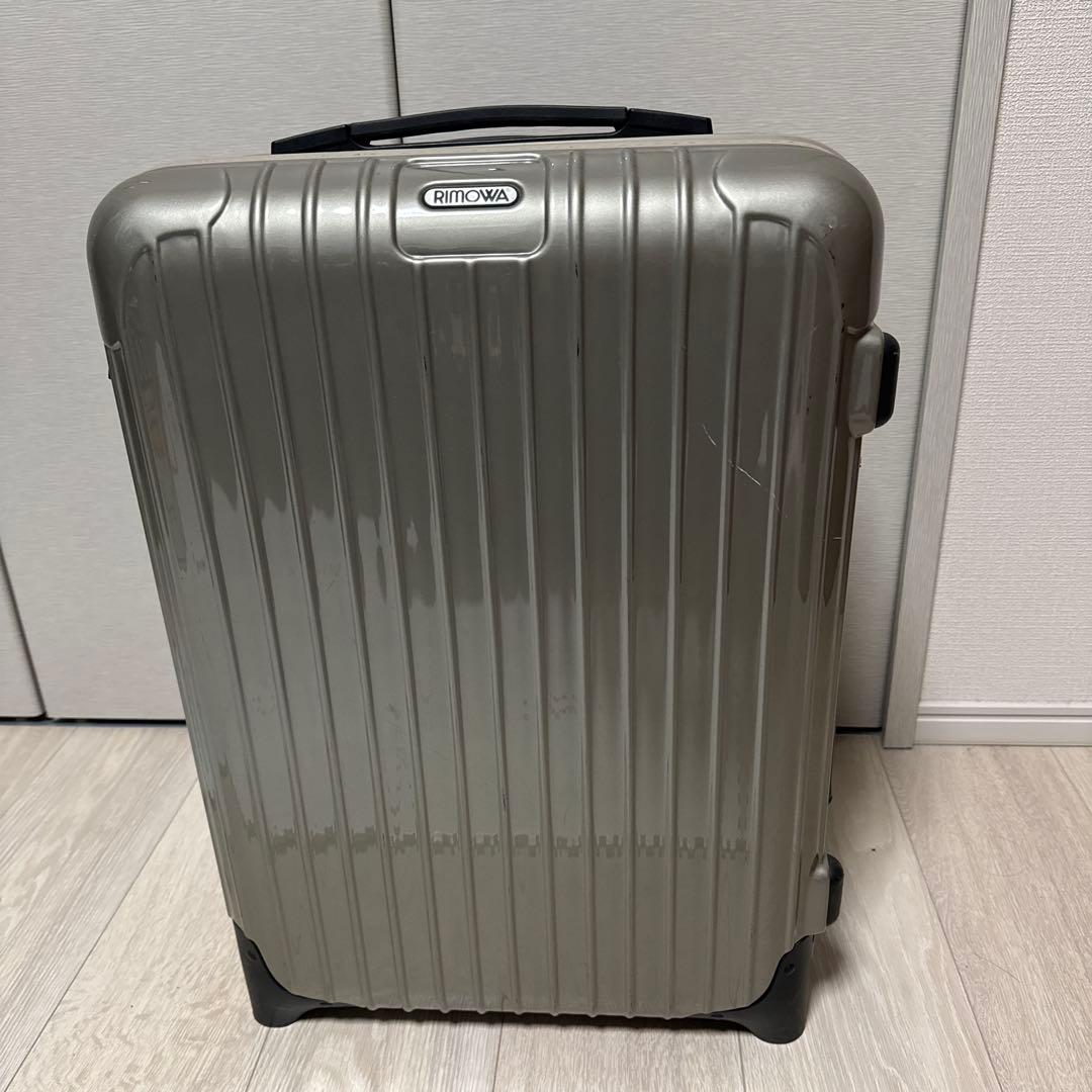 リモア　キャリーケース33リットル　機内持込可サイズ　2輪