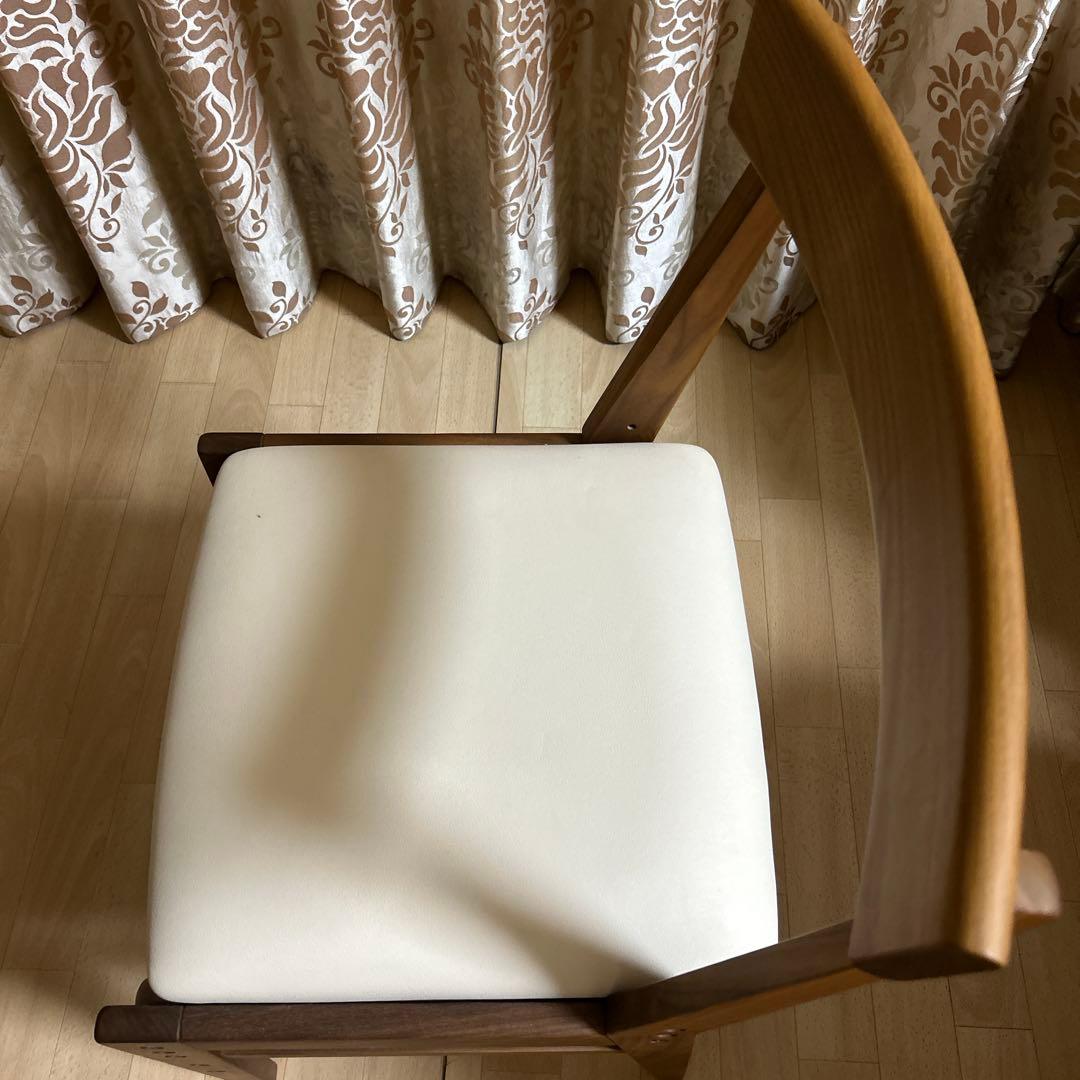 カリモク木製学習椅子