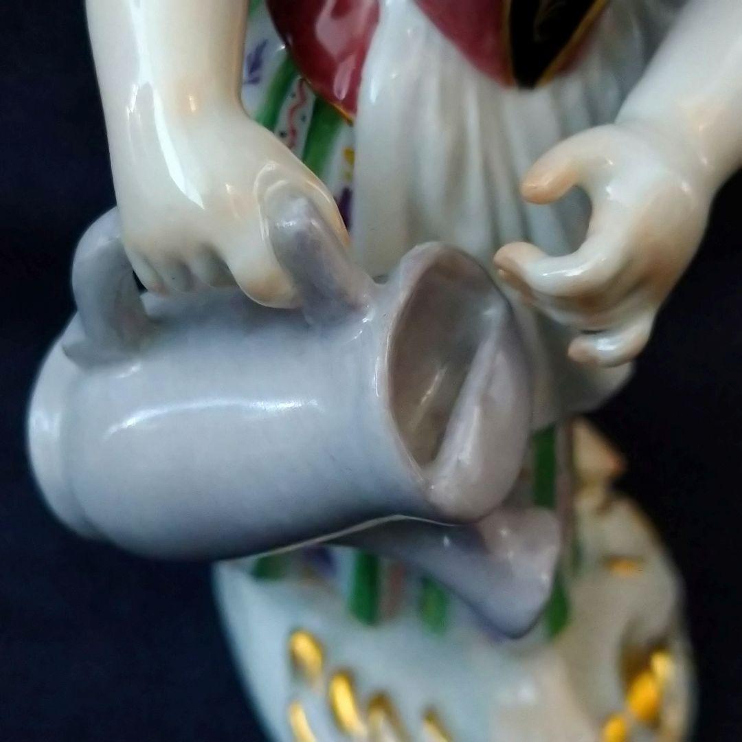 ✤マイセン(Meissen)フィギュリン『ジョウロを持つ少女』