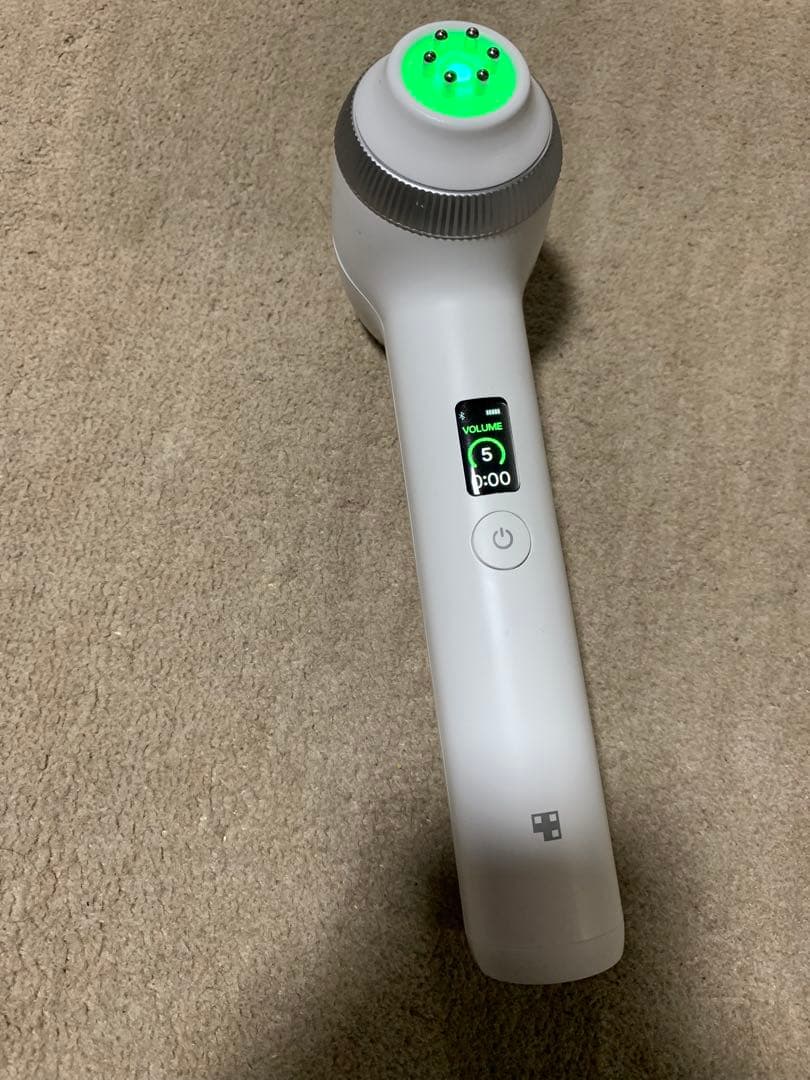 medicube AGE-R ULTRA TUNE 美顔器と美容液