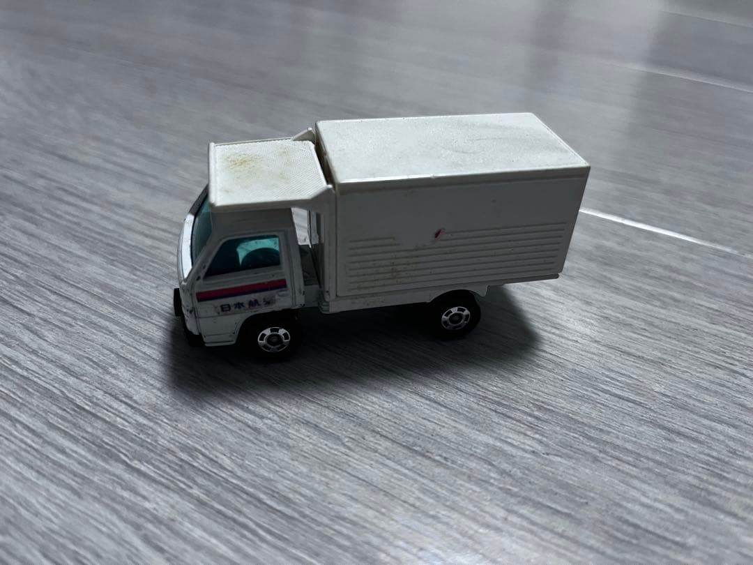 トミカ いすゞ エルフ 日本航空仕様