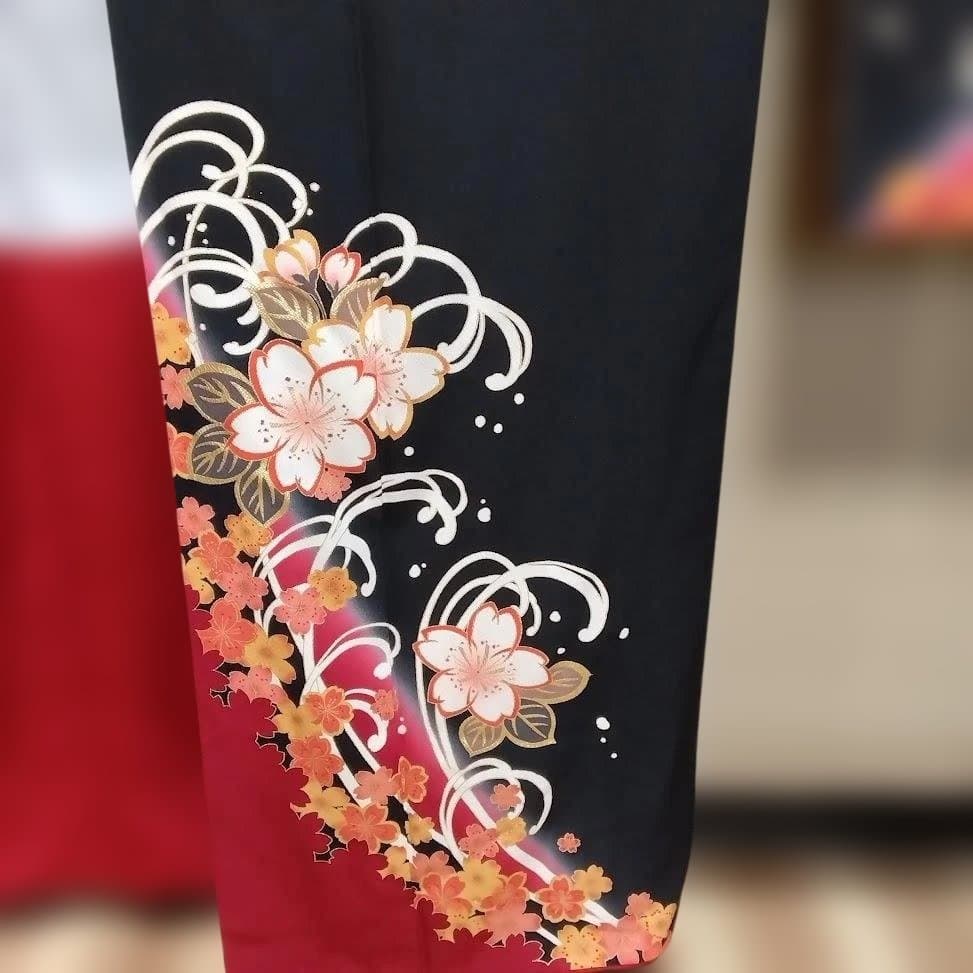 正絹　振り袖　黒地にさくら柄　トールサイズ