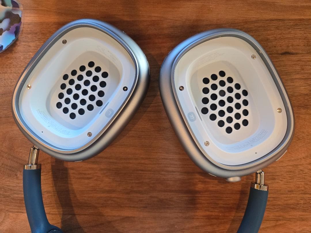 正規品 AirPods Max 第1世代 スカイブルー ケース付き 動作良好