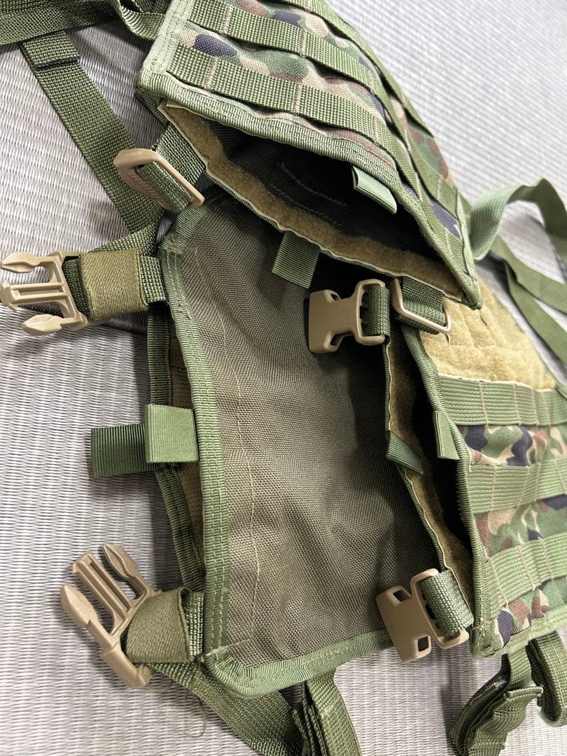 サバゲー ミリタリー A.O.S.E 迷彩 チェストリグ パーツ　未使用品