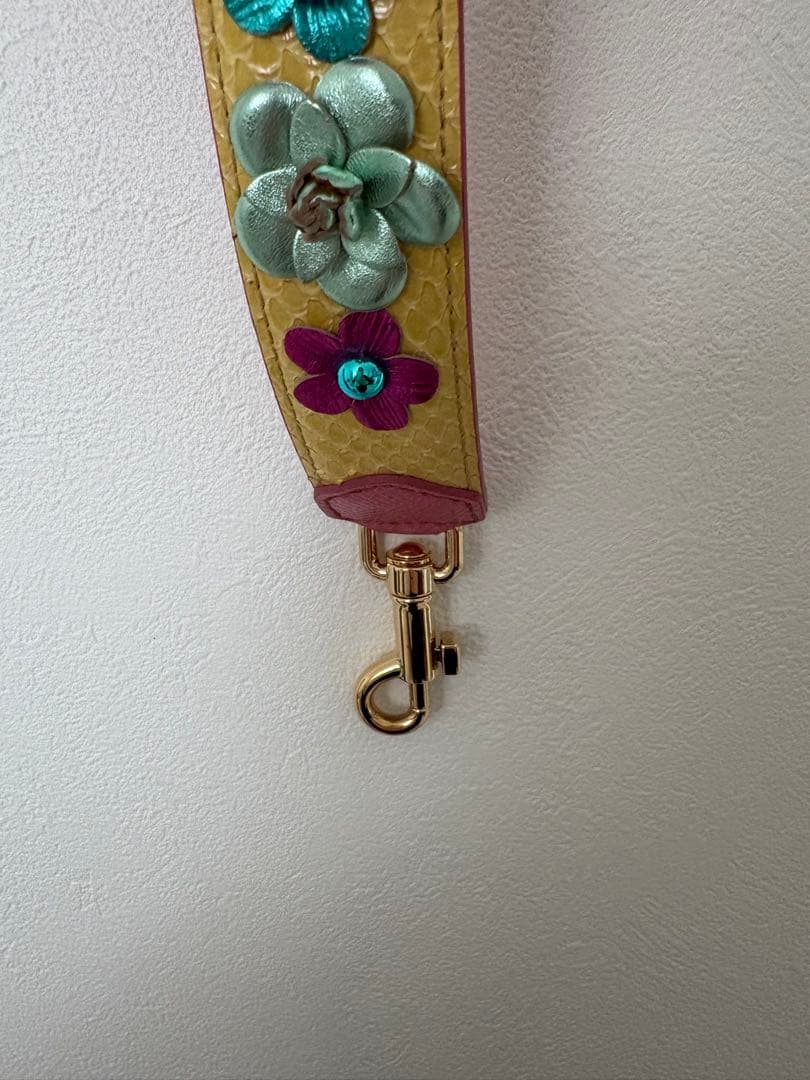 【未使用品】黄　DOLCE & GABBANA バック牛革ショルダーストラップ