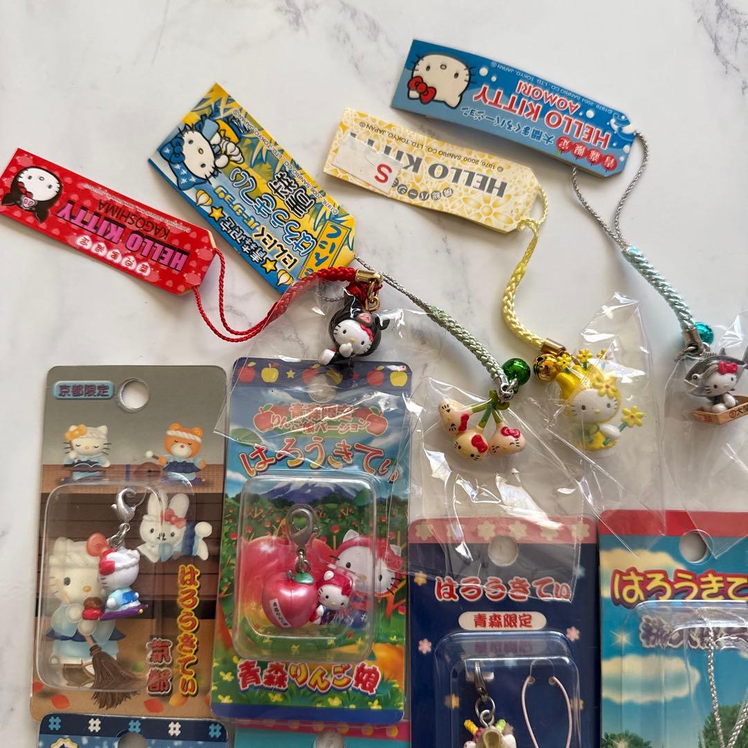 ご当地キティ❤️根付けストラップ 10点セット