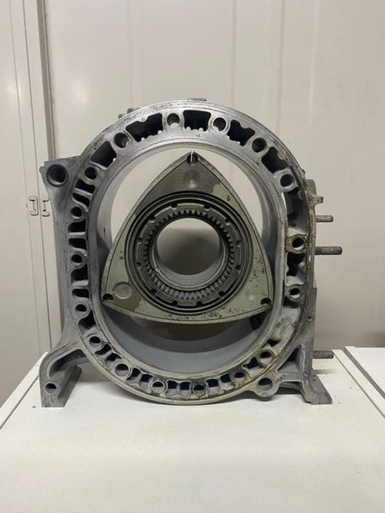 マツダ ロータリーエンジン ハウジング 13B