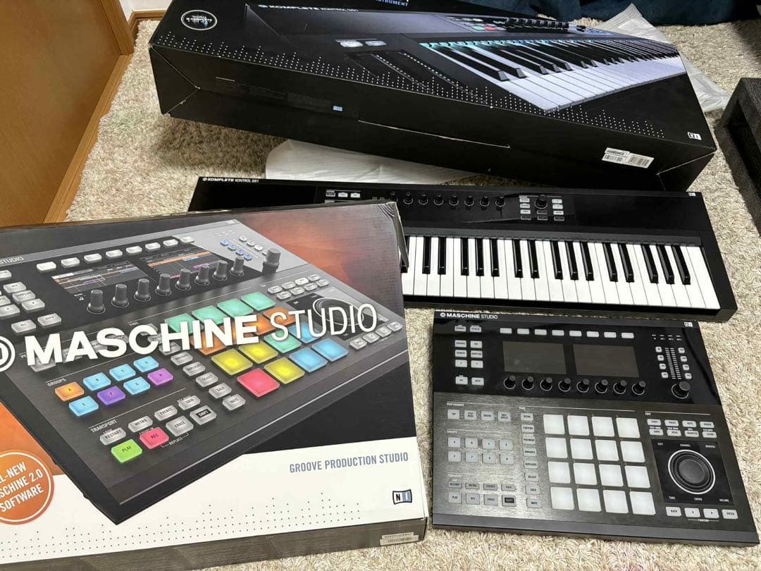 DTM・DAW Maschine Studio +KOMPLETE KONTROL S61