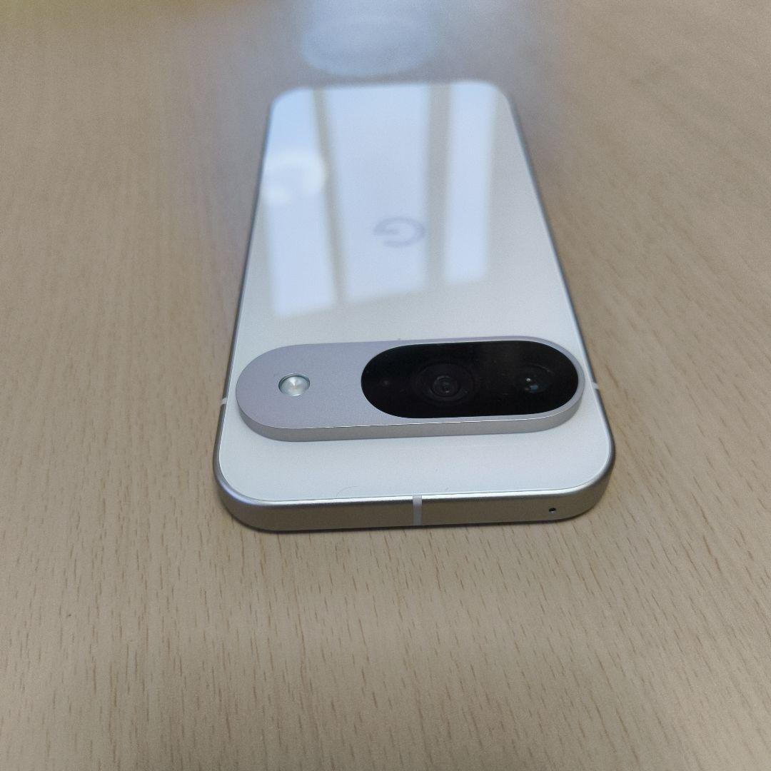 【美品】Google Pixel 9 128GB [Porcelain]