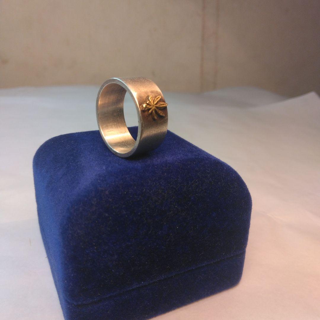 シルバー リング 葉のモチーフ　 K18刻印