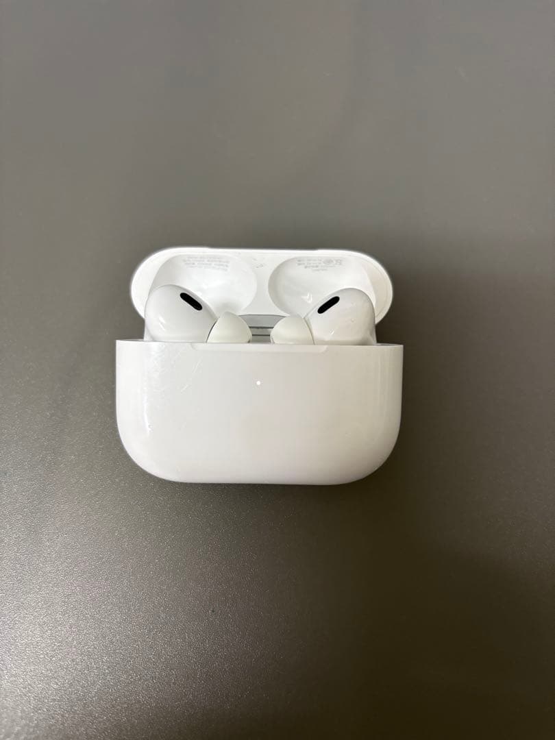 【訳あり】AirPodsPro 第2世代 / USB-C / <No.1746>