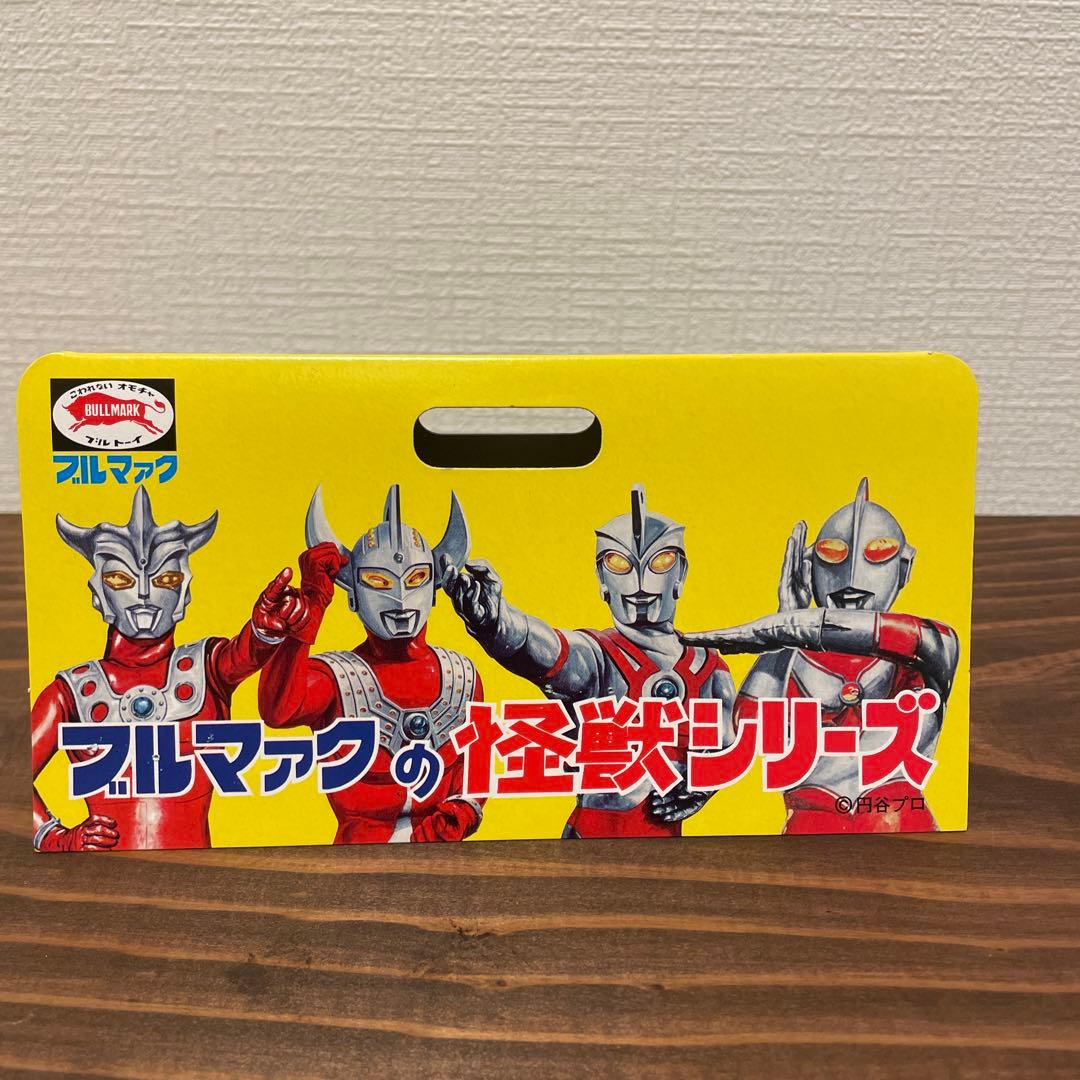 ブルマァク　ブラックギラス　ソフビ