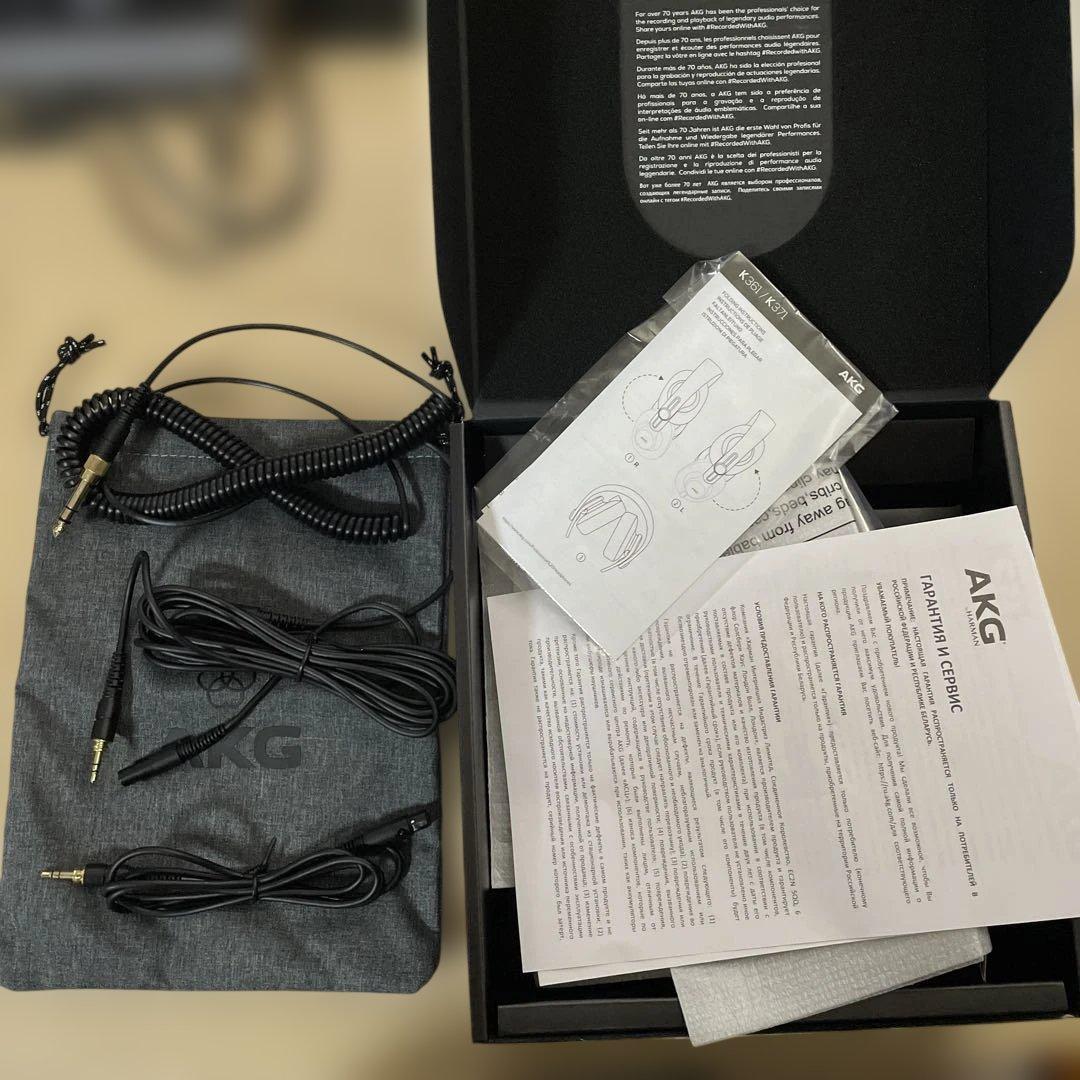 【 純正イヤーパッド未使用 】AKG K371 有線 モニターヘッドホン 密閉型