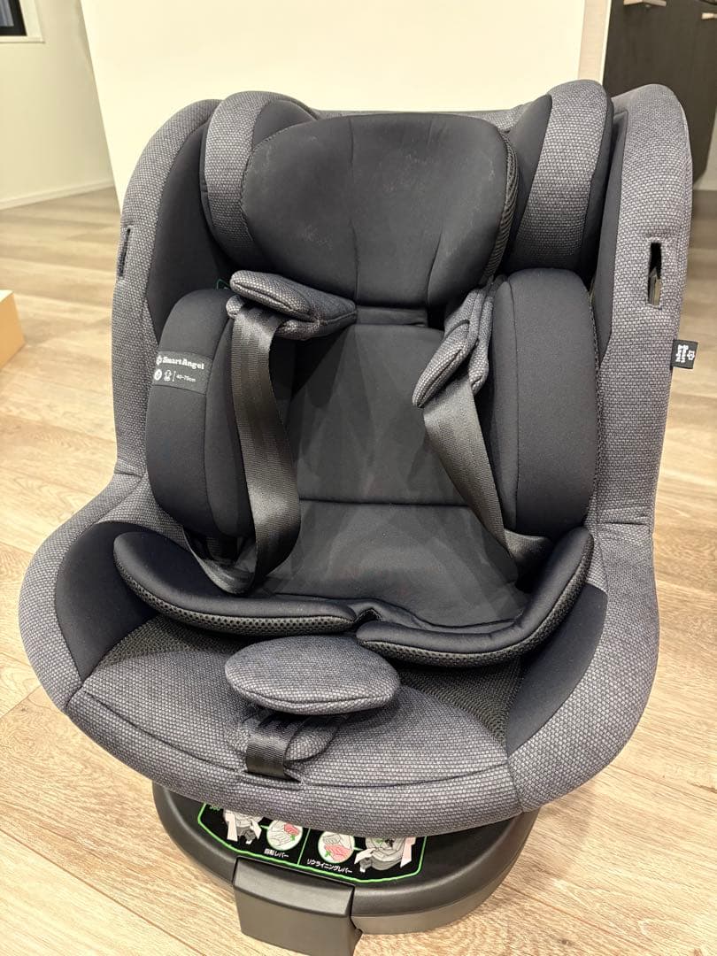 西松屋　ターンレジェネクストST-BK ISOFIX対応 チャイルドシート