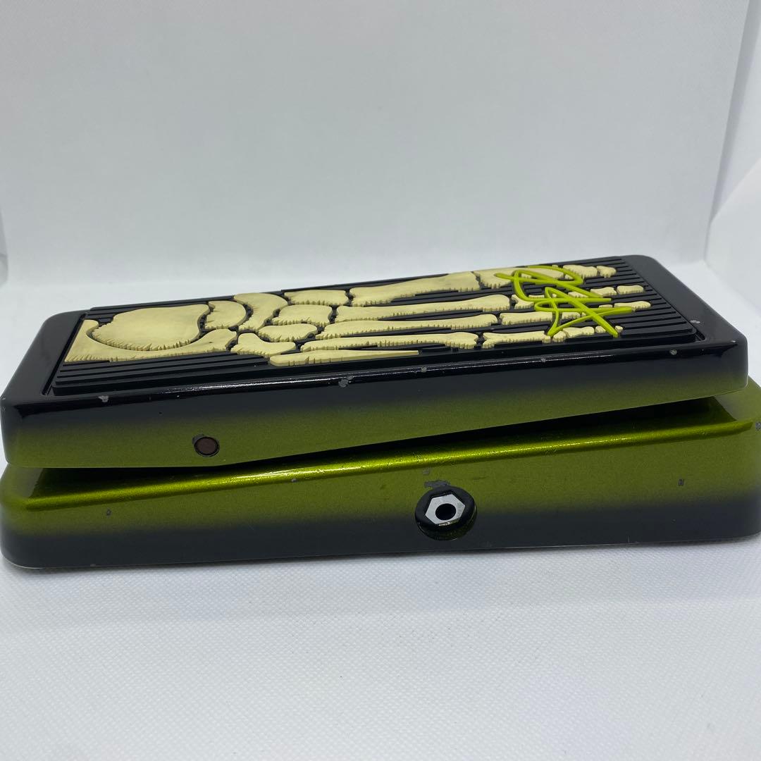 Crybaby クライベイビー　ワウ KH-95