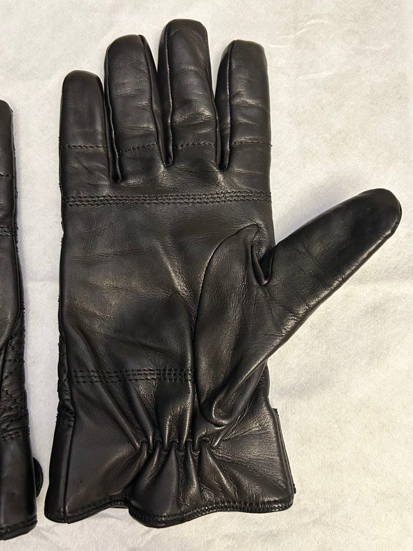 【週末お値下げ‼️】BOTTEGA VENETA メンズ グローブ BLACK