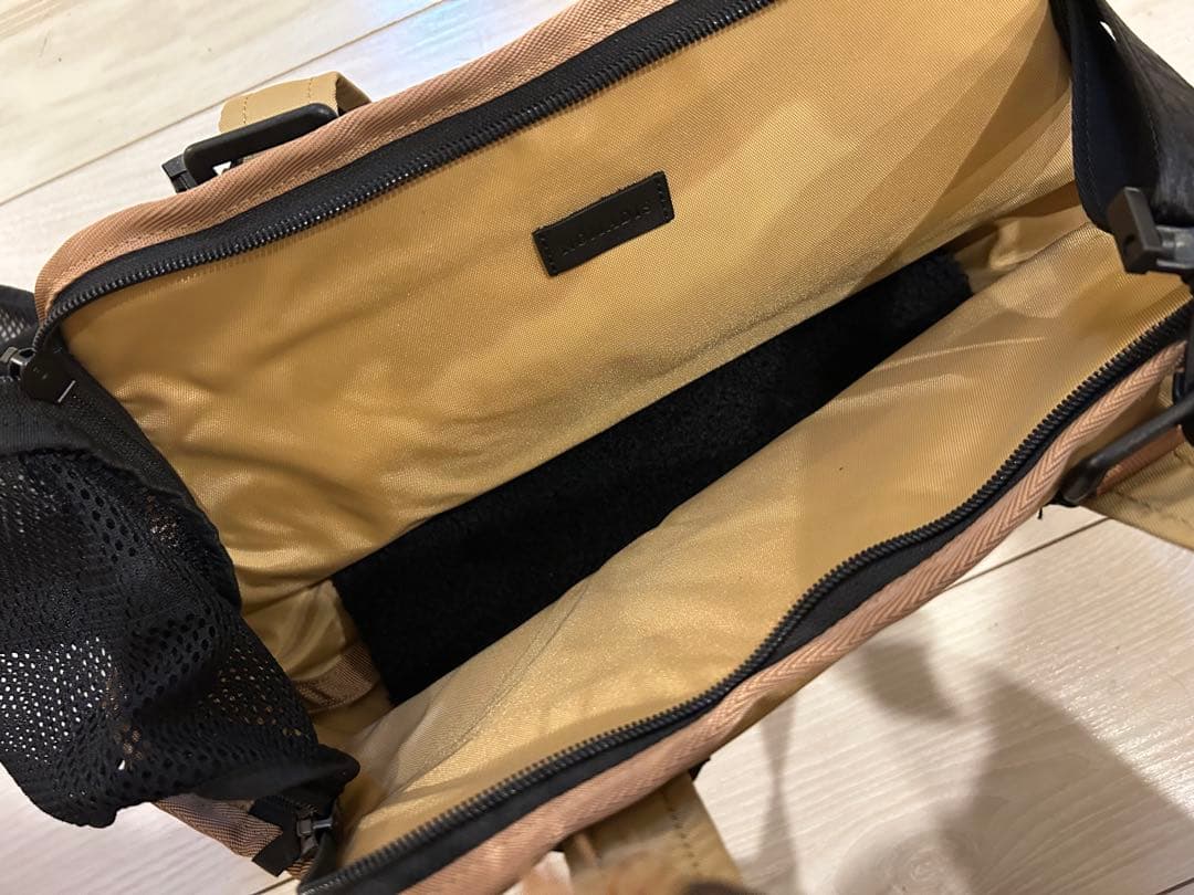 NOMADIS　ノマディス　ドッグキャリー　ペットキャリー　スモール　ベージュ