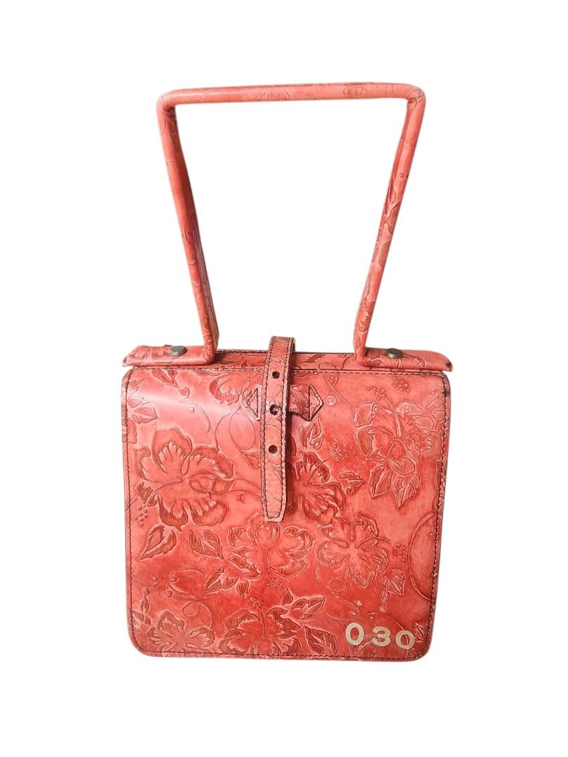 beauty beast【ビューティビースト】赤 花柄 レザーハンドバッグ