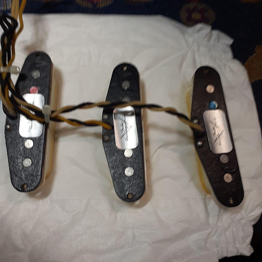 ストラト、カスタムショップ、54sピックアップ