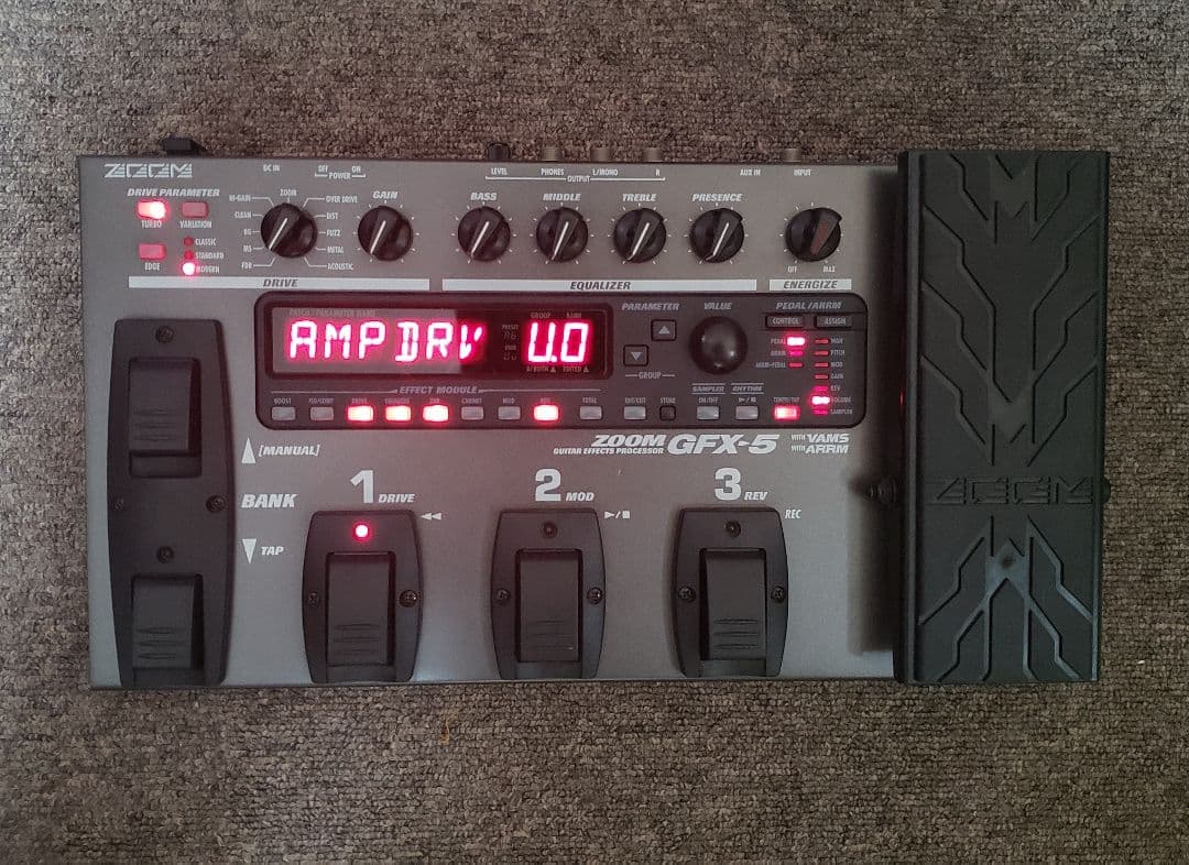 ZOOM マルチエフェクター GFX-5 純正ACアダプター付き 動作確認済み
